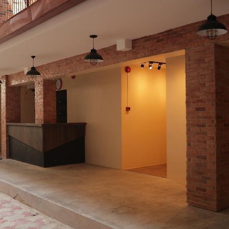 Cerca Hotel Balabag  Luaran gambar