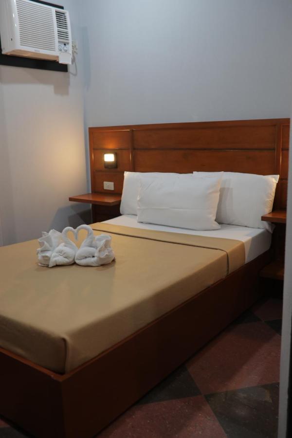 Cerca Hotel Balabag  Luaran gambar