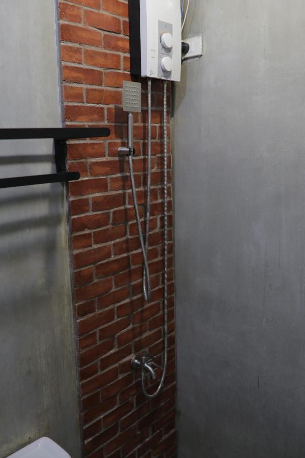 Cerca Hotel Balabag  Luaran gambar