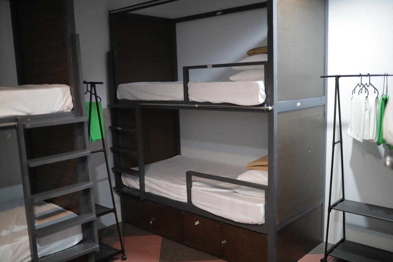 Cerca Hotel Balabag  Luaran gambar